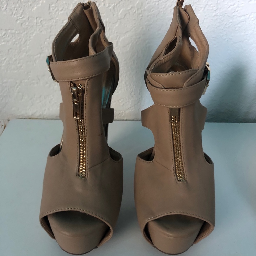 Tan strapped heels